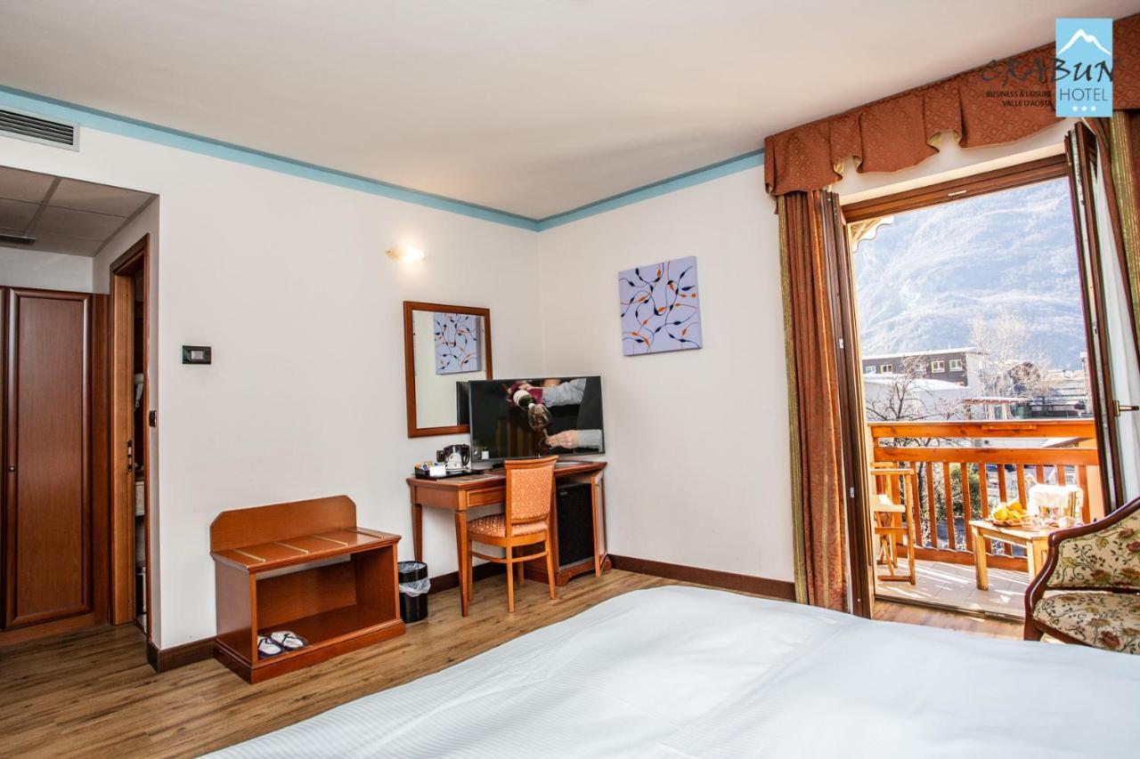 Crabun Hotel Pont-Saint-Martin Eksteriør bilde