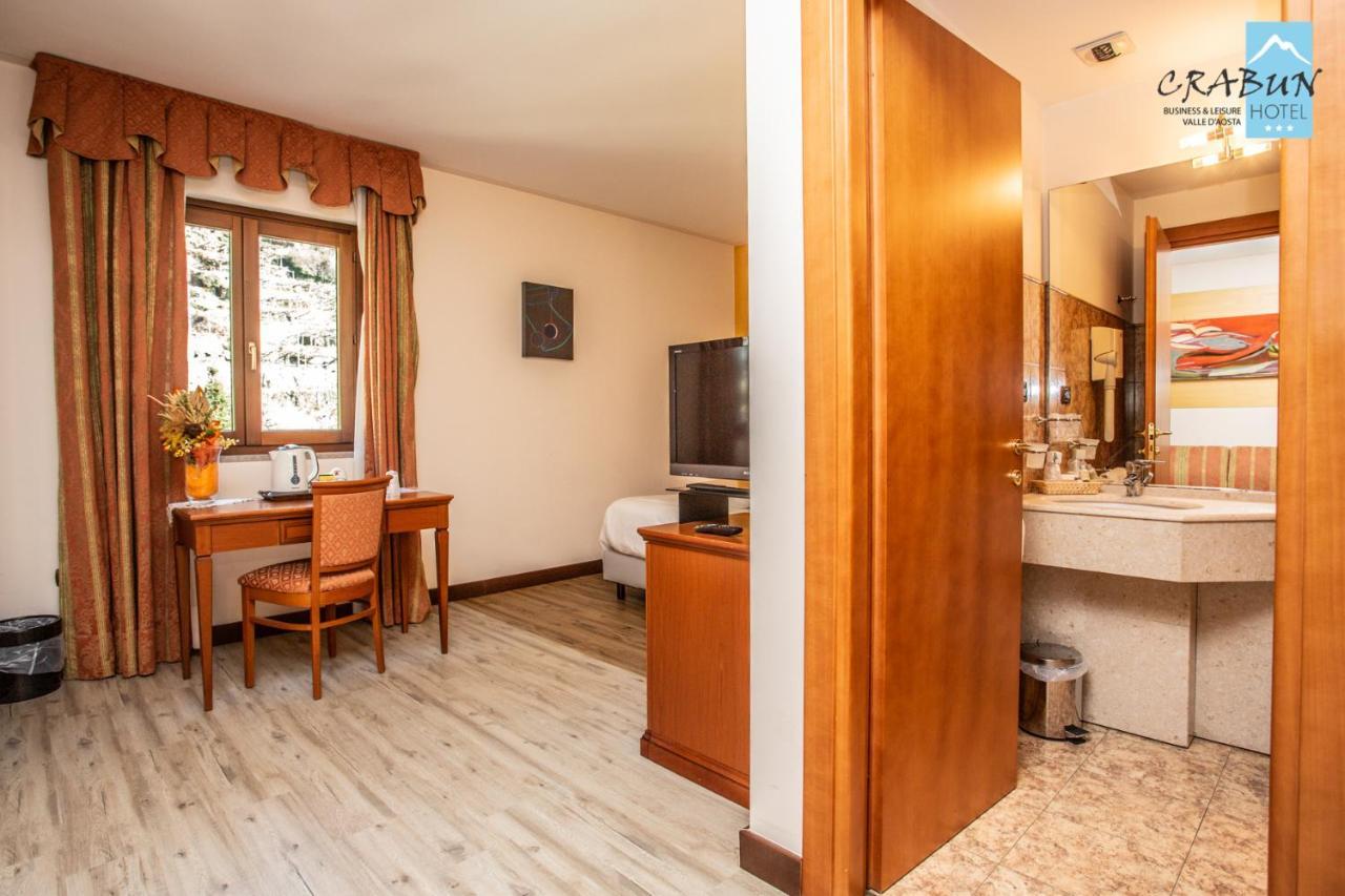Crabun Hotel Pont-Saint-Martin Eksteriør bilde